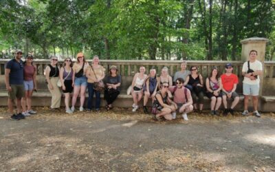 What are the key attractions to explore on a walking tour of Royal Berlin?
